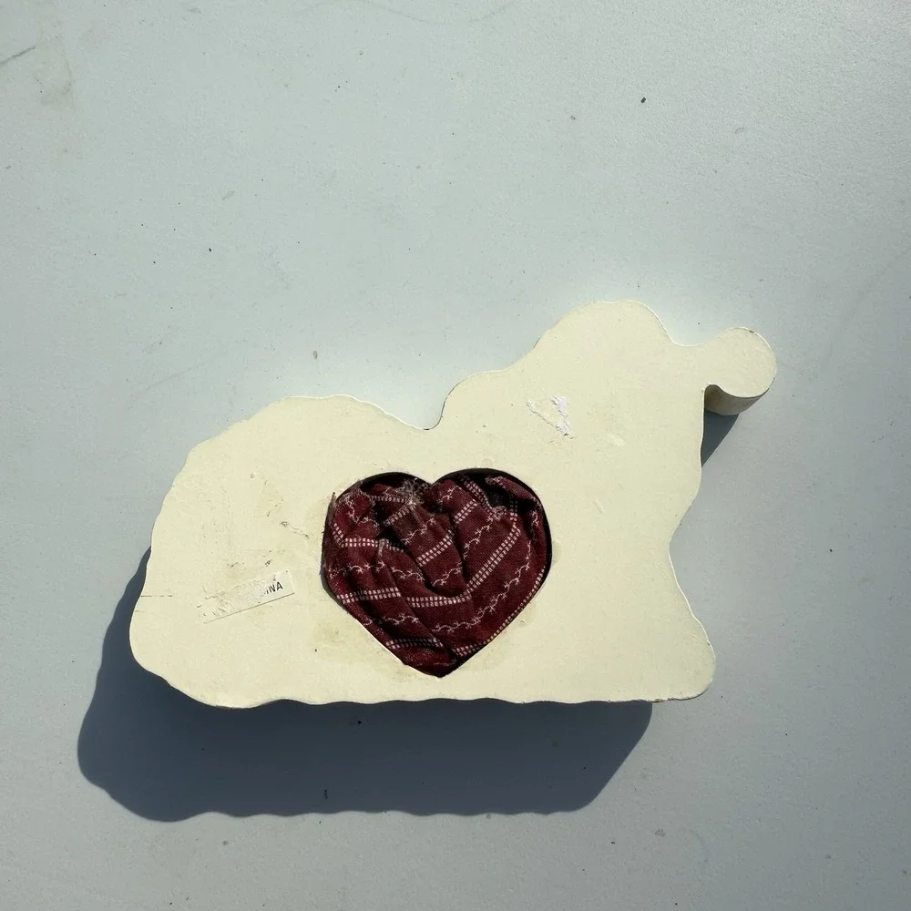 VTG Wooden Lamb Pin Cushion‎ Cottage Core Primitive